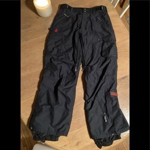 Men’s Sessions “Ridge Series” Snowboard Pants in excellent condition.